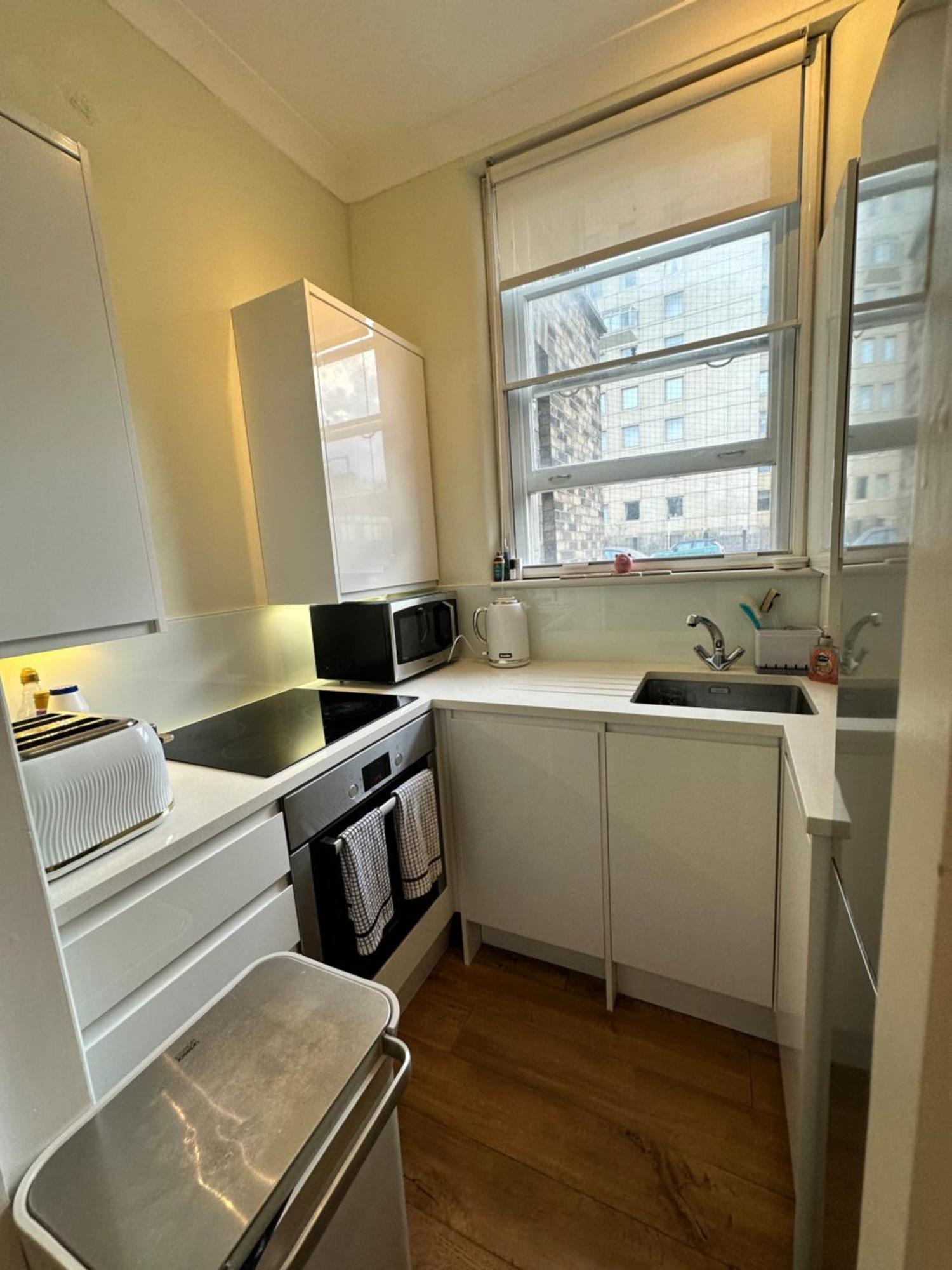 Cozy Flat In Chelsea Apartment